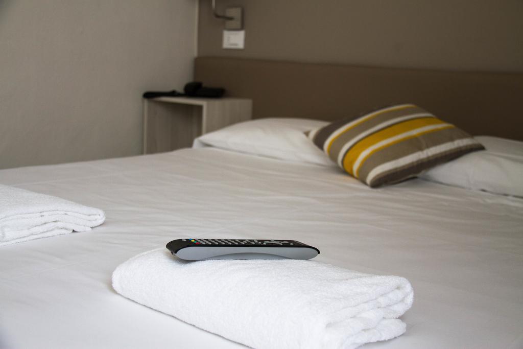 Hotel Arianna Iseo Kültér fotó